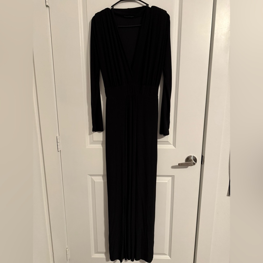 Elegant Black Maxi Dress